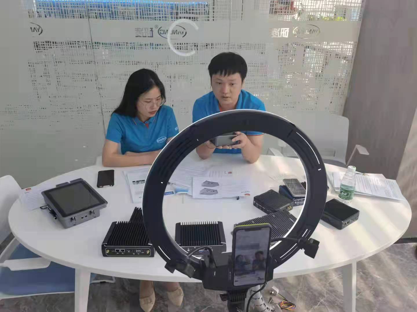 קדם שידור חי בספטמבר